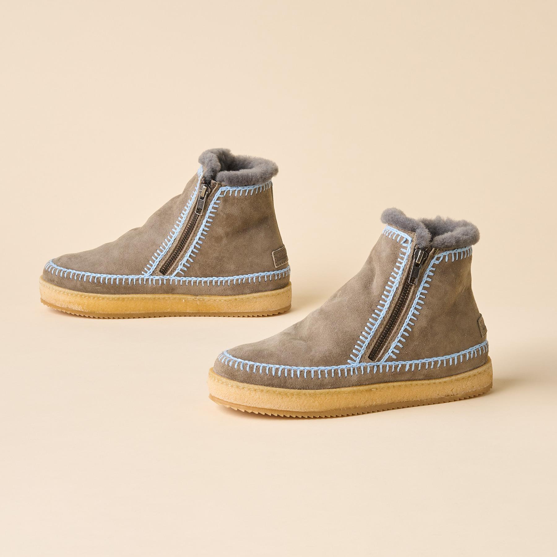 Premium Setsu Crochet Boots