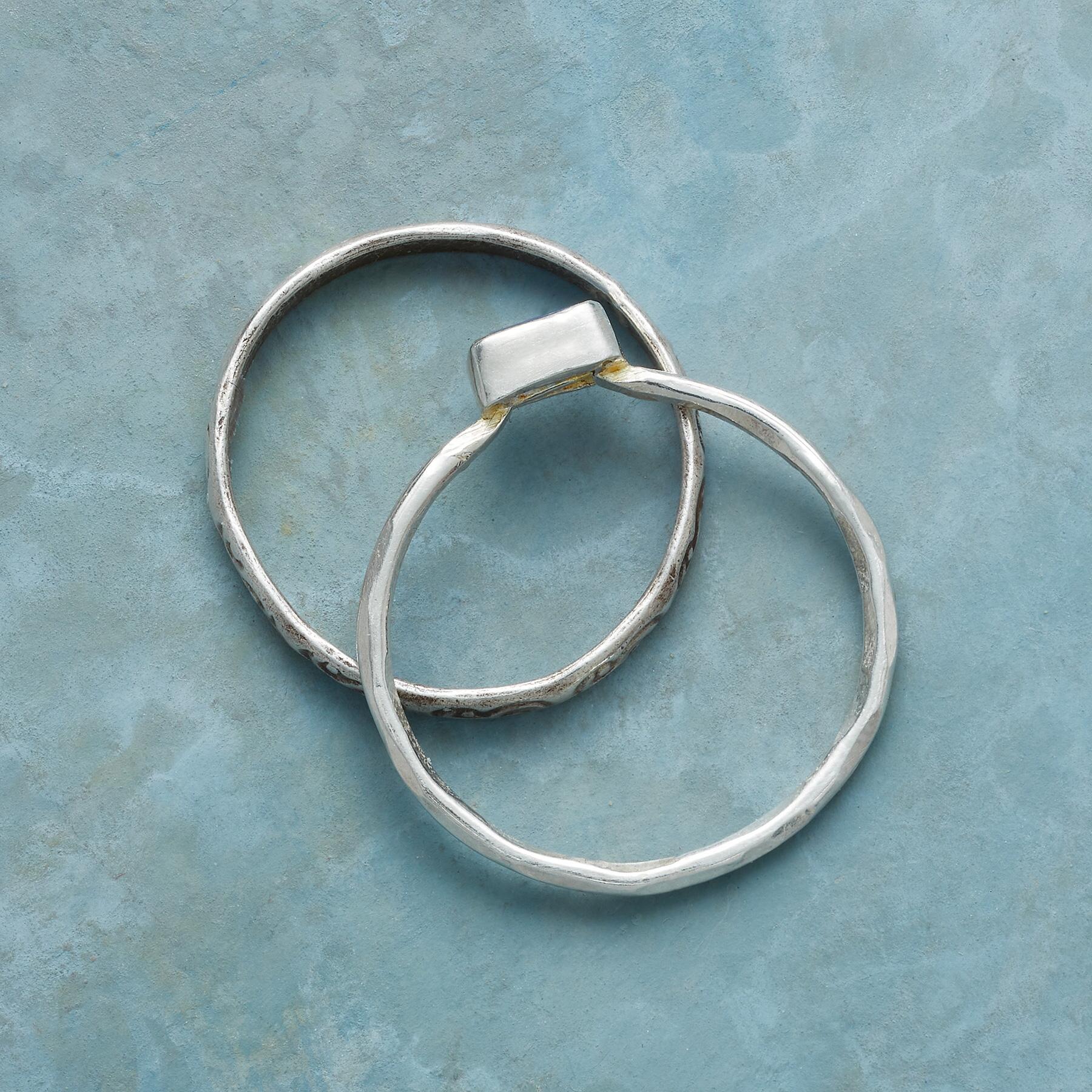 Premium Wave Rider Ring Duo